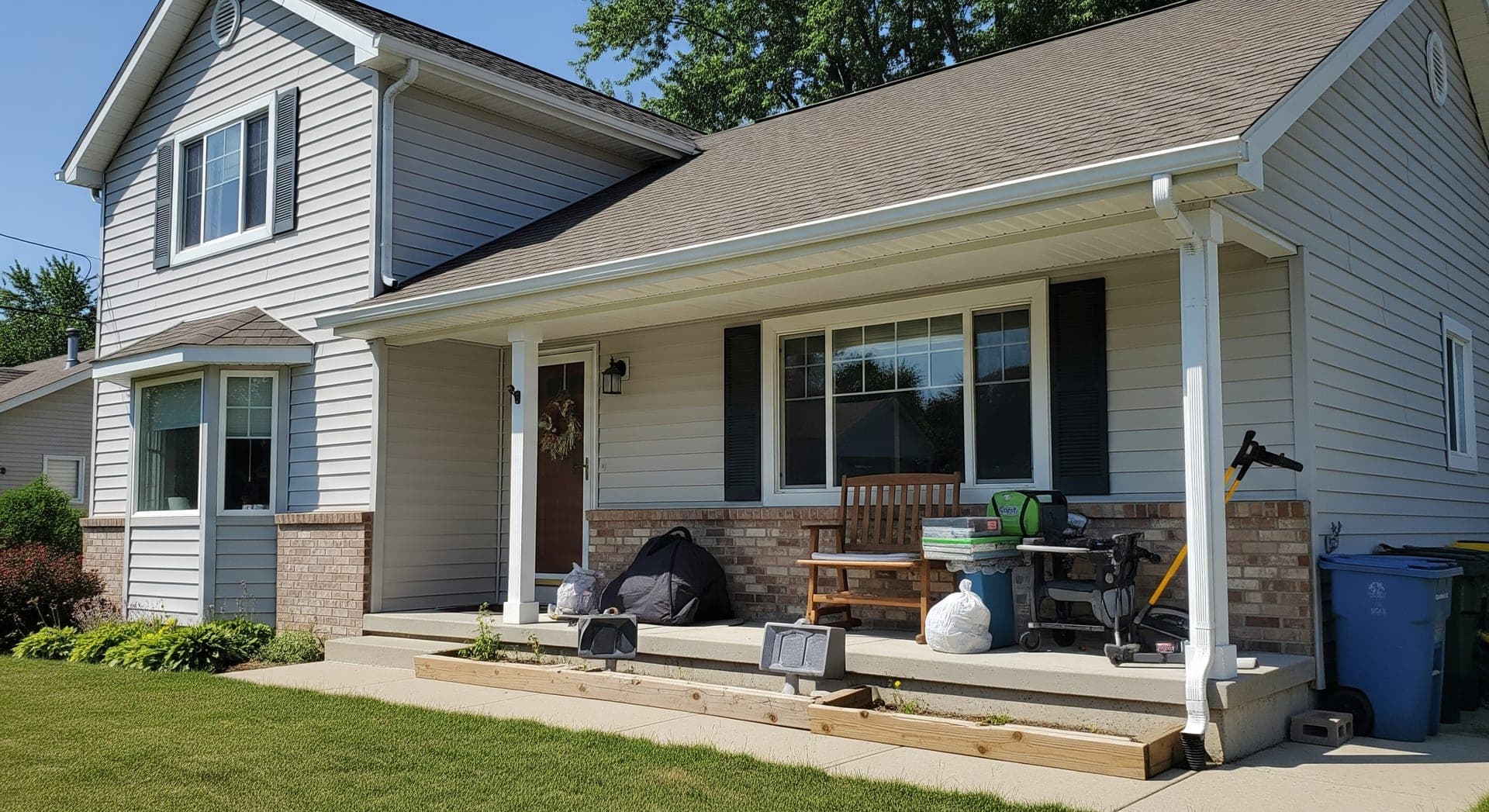 Why Pick Homes.Contractors for Gutter Repair?